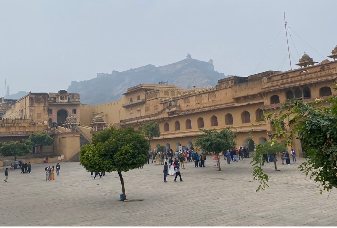 アンベール城の中庭